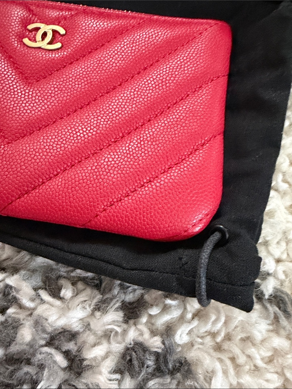 CHANEL Hot Pink/Fuscia Mini-O Case - Picture 9 of 13